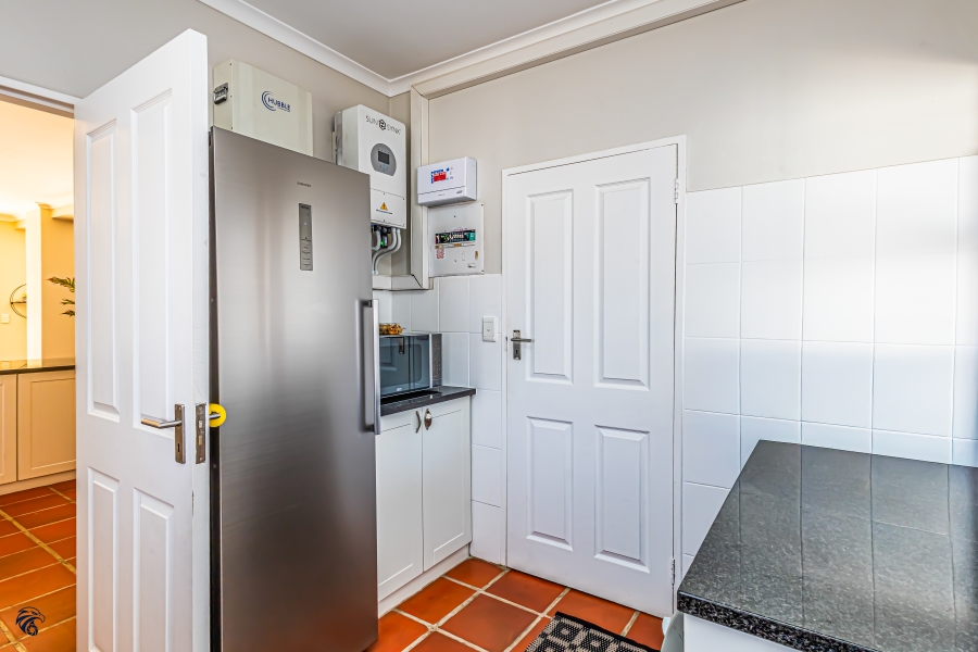 3 Bedroom Property for Sale in Myburgh Park Western Cape